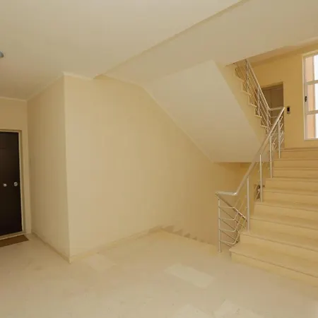 Apartment Golem (Tirana)