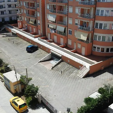 Apartment Golem