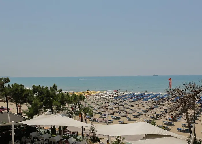 Apartment Golem (Tirana)