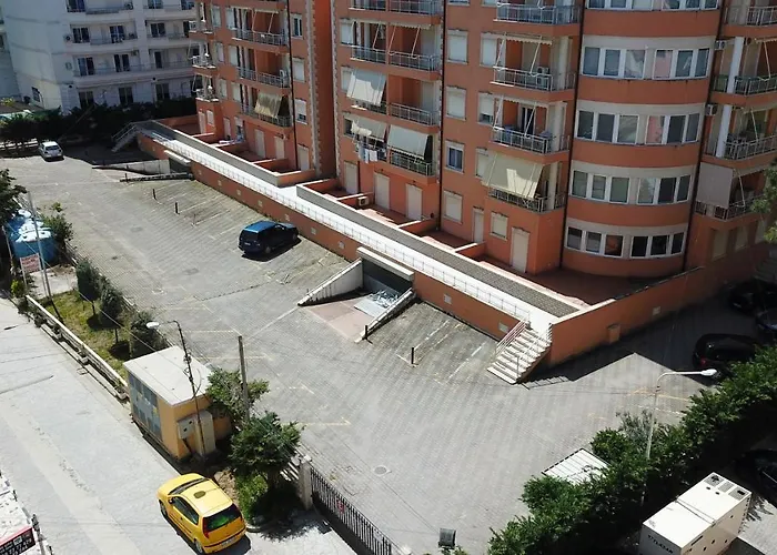 Apartment Golem
